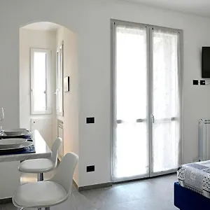 https://wonderful-flat-milano-center.it-lombardy.com